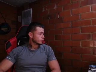 davis_brave on Flirt4Free