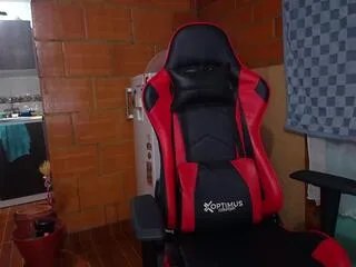 davis_brave on Flirt4Free