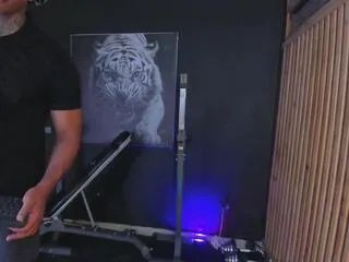 Offline drakee_hott on Flirt4Free