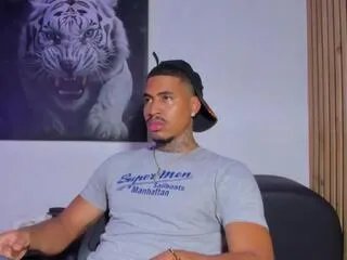 Offline drakee_hott on Flirt4Free