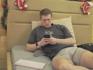 ethan_pinkman on Flirt4Free