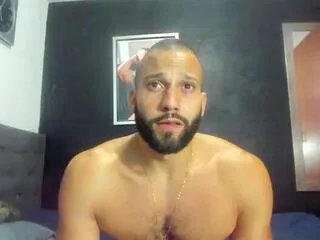 Offline jason_martiinez on Flirt4Free