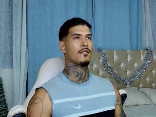 jiro_kenji on Flirt4Free