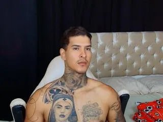 jiro_kenji on Flirt4Free