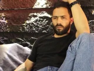 leo_diaz on Flirt4Free