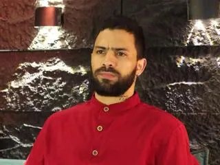 leo_diaz on Flirt4Free