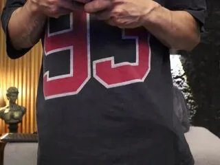 leo_diaz on Flirt4Free