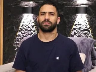 leo_diaz on Flirt4Free