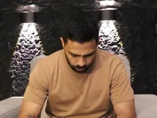 leo_diaz — Freechat on Flirt4Free