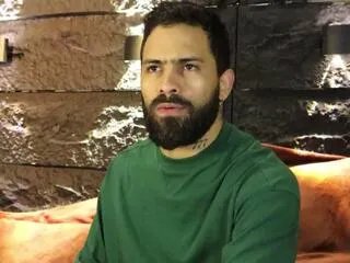 leo_diaz on Flirt4Free