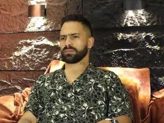 leo_diaz on Flirt4Free