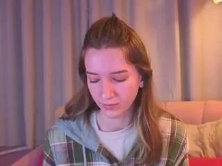 lily_hartwell on Flirt4Free