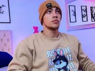 patrick_senova on Flirt4Free