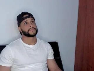 pier_simons on Flirt4Free