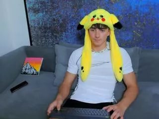 pierce_bailey on Flirt4Free