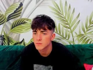 pierce_bailey on Flirt4Free