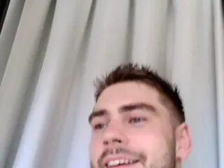 roan_birkin on Flirt4Free