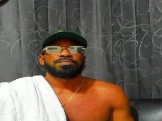 sergiio_garciia — Freechat on Flirt4Free