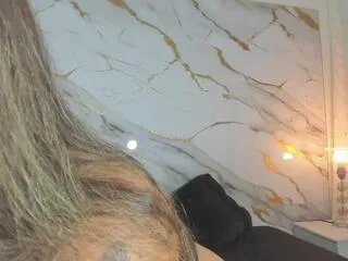 susana_garciia on Flirt4Free