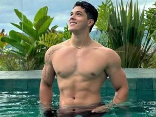 travis_joplin on Flirt4Free