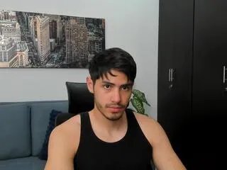 tyler_lions — Freechat on Flirt4Free