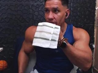 viktor_herrera on Flirt4Free