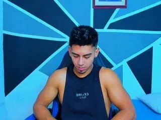 vinny_oliver on Flirt4Free