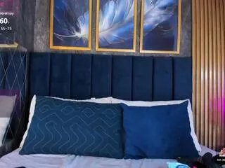 Offline viyuyo_e on Flirt4Free