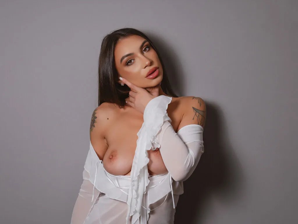 AnisaPalmer — Elegant, teasing, and just a little twisted.