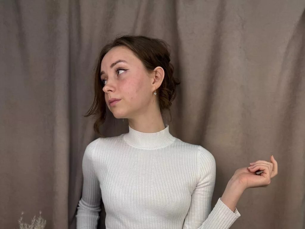 LiveJasmin IvanaVisalli is Freechat IvanaVisalli — I love the color purple --- it feels calm and inspiring. I enjoy playful moments full of laughter and light teasing. The night is my favorite time, filled with quiet and romance. I appreciate when we share gentle touches and meaningful connections....