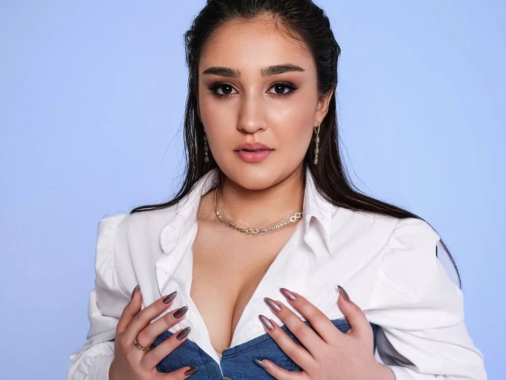 LindeWhite —    I will be happy to dance an alluring striptease for you and seduce you with my soft touches! Enjoy it!  