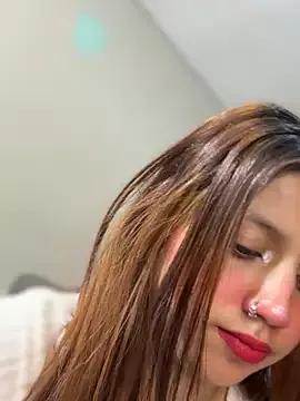 Freechat -Adrilux- on StripChat