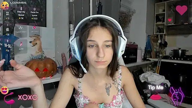 Freechat _Nika_Kik on StripChat