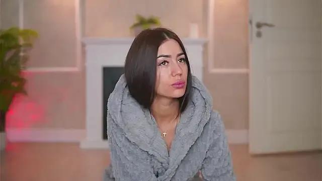 Abbela_White — It's squirt time