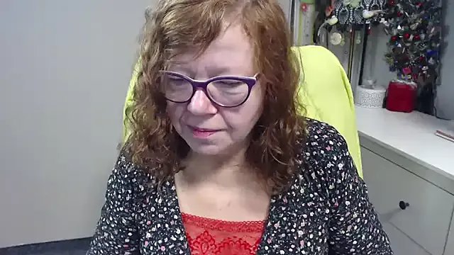 Freechat Adelewildx on StripChat