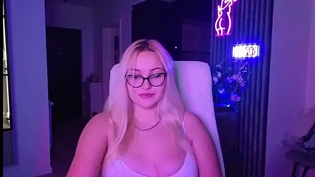 StripChat adrelaxina is Freechat adrelaxina — maake my day