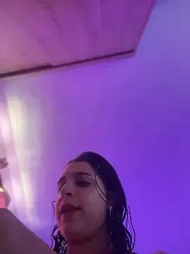 Freechat Alice777_ on StripChat