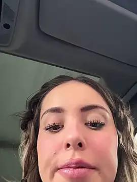 Freechat Alirawrz on StripChat