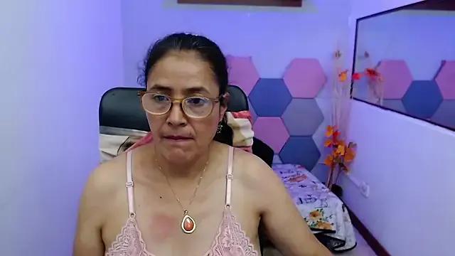 Freechat AmandaPeet on StripChat