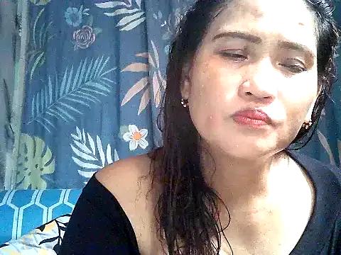 Amazing_Angel22 on StripChat 