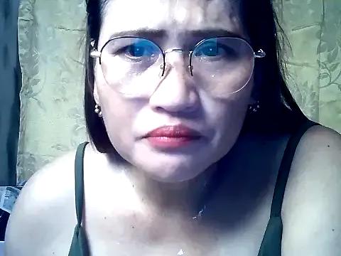 Amazing_Angel22 on StripChat 