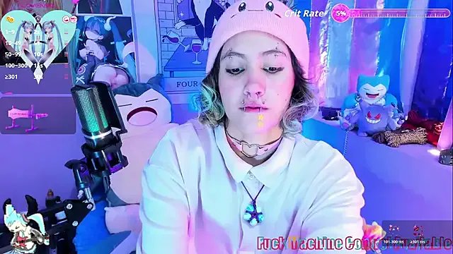 Angel_Sweett_1 on StripChat