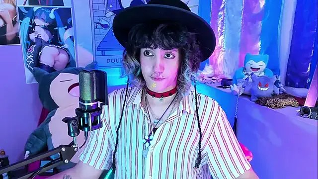 Angel_Sweett_1 on StripChat