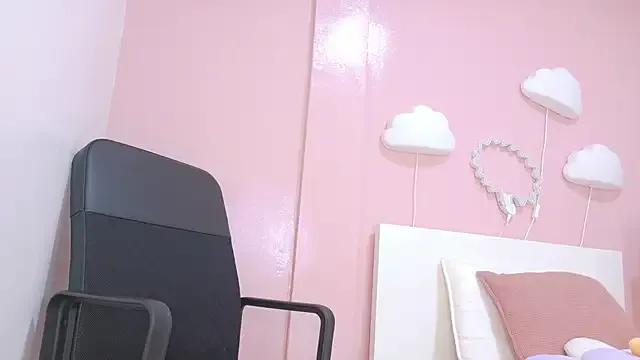 Freechat Annavic__ on StripChat