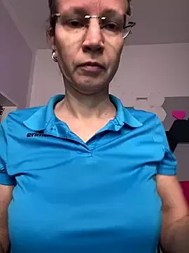 AnnikaRose on StripChat