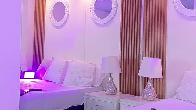 Freechat AshleyGinger_ on StripChat