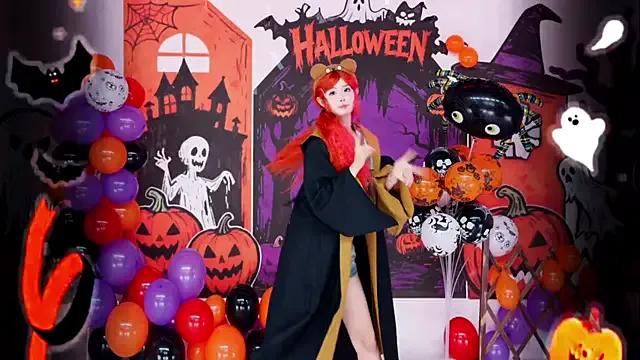 Freechat badgirl777888 on StripChat