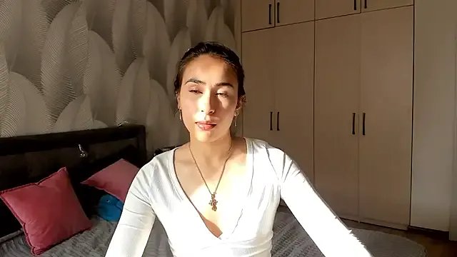 Freechat Bambiii_bby on StripChat