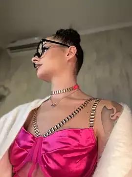 Freechat bigJuicyPussy on StripChat