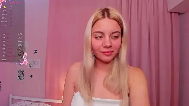 BlissBoardley on StripChat